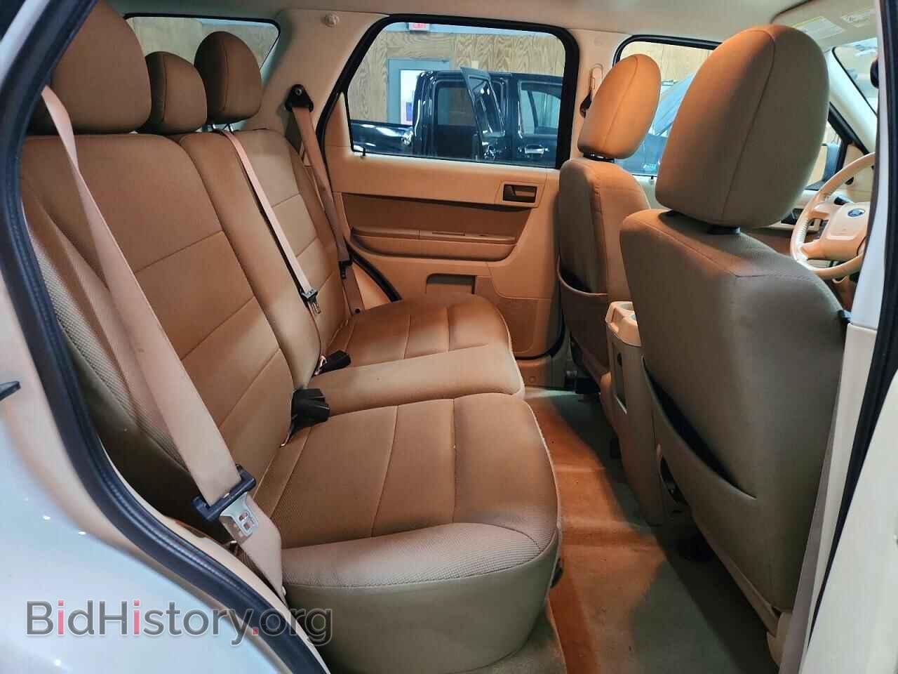 2010 FORD ESCAPE - VIN: 1FMCU0D77AKB10988 - Фото 11