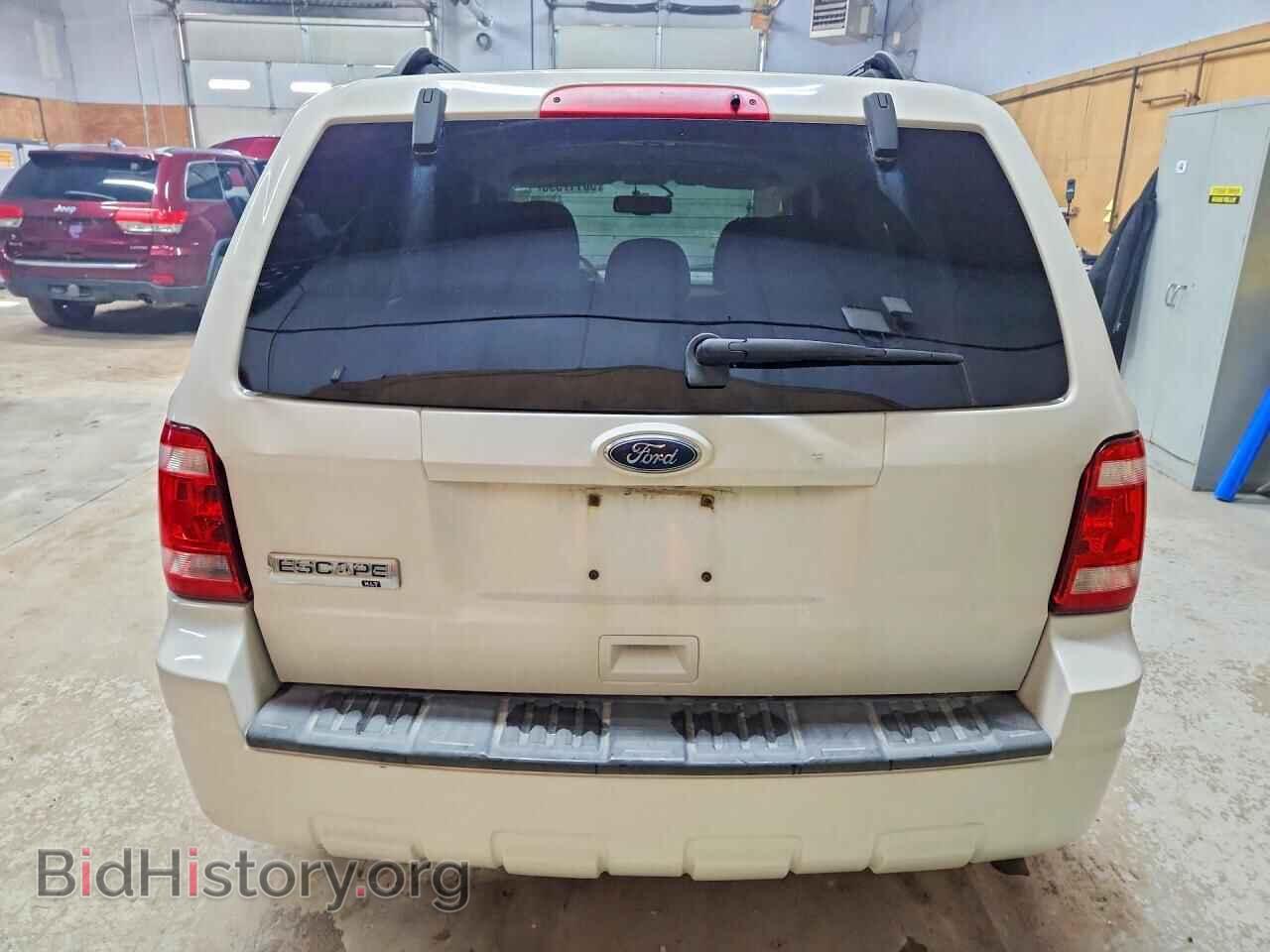 2010 FORD ESCAPE - VIN: 1FMCU0D77AKB10988 - Фото 6
