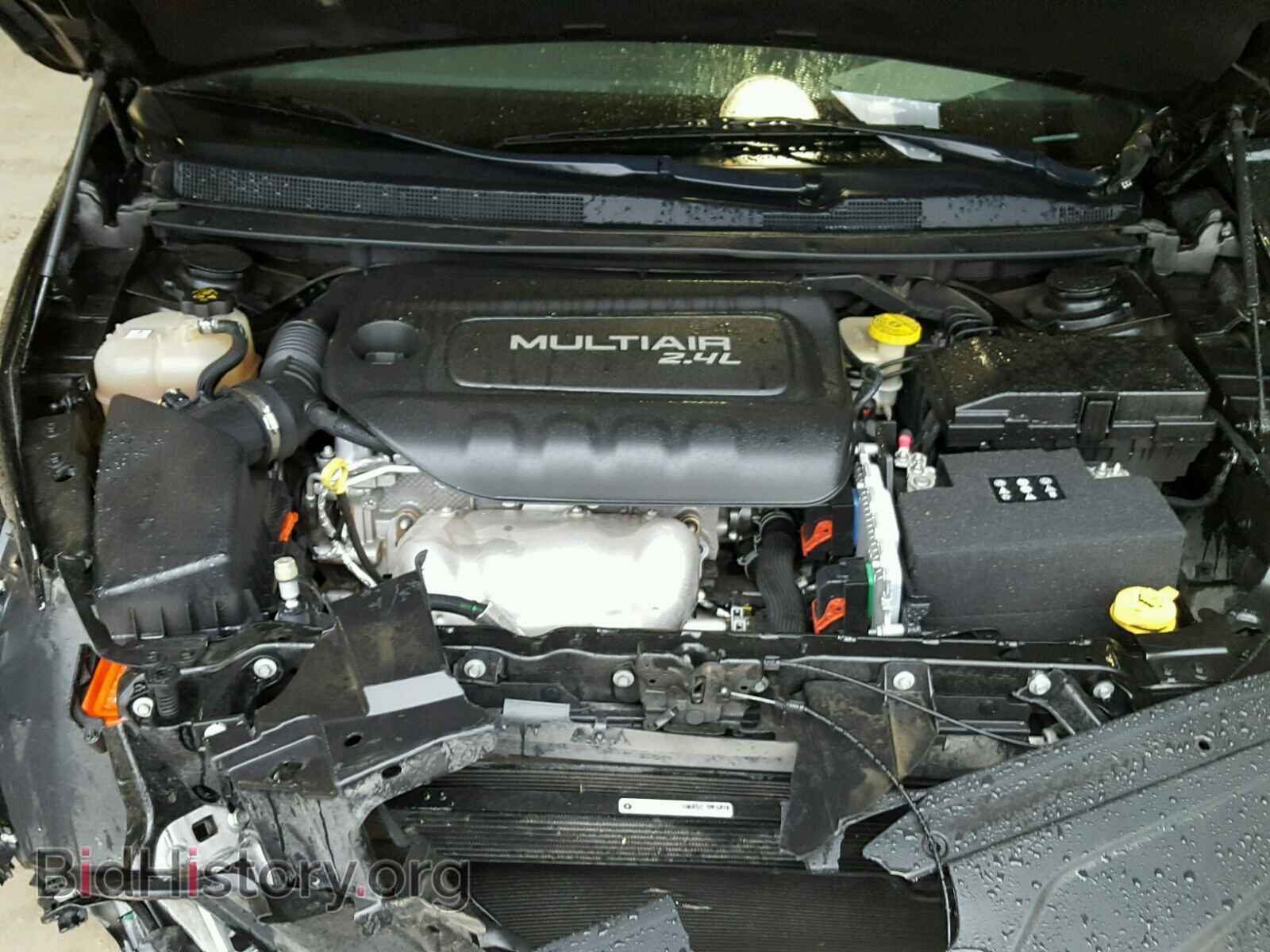 2016 CHRYSLER 200 - VIN: 1C3CCCAB2GN133334 - Фото 7