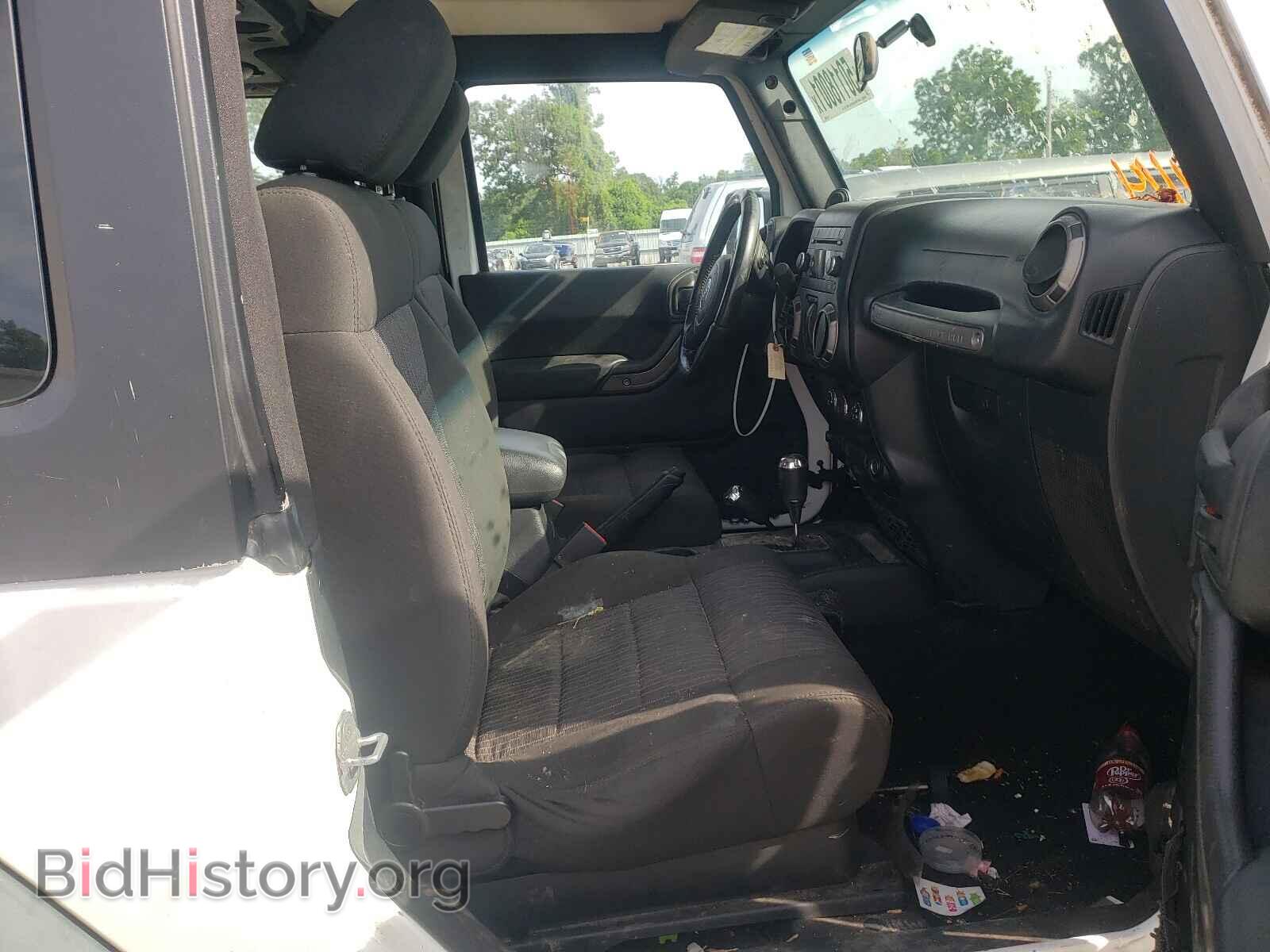 2011 JEEP WRANGLER - VIN: 1J4AA2D14BL548823 - Фото 5