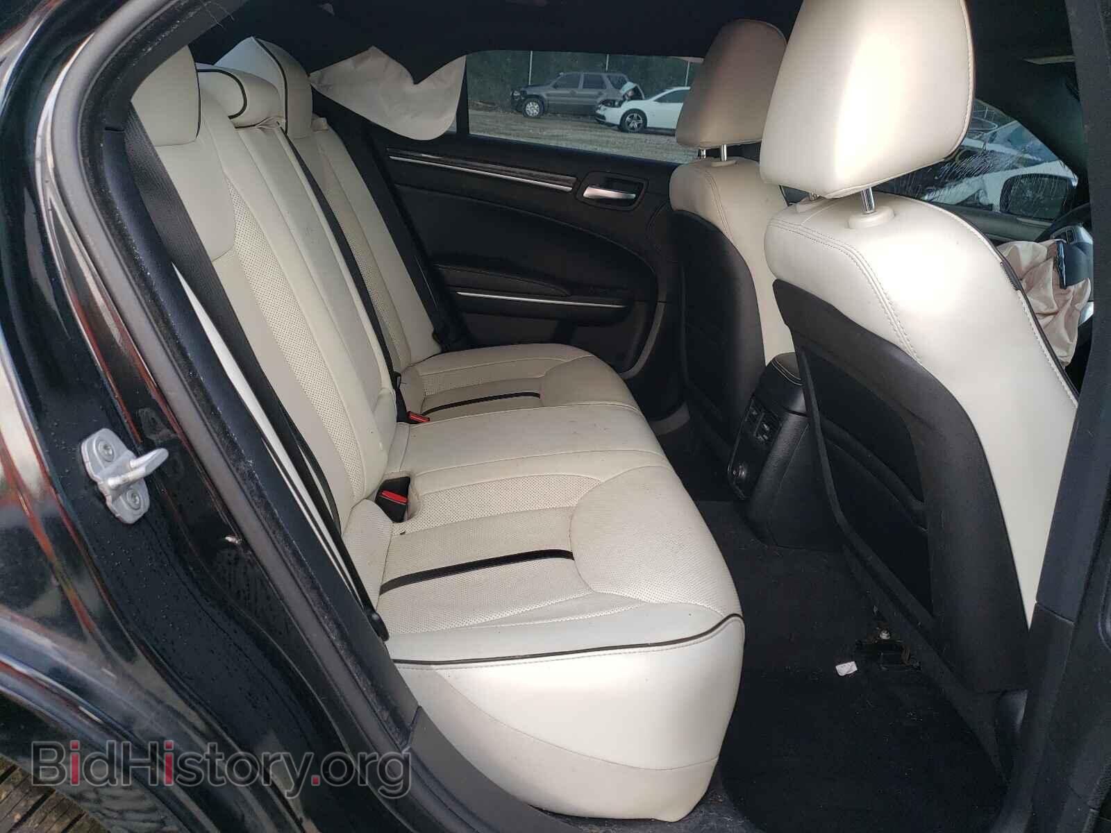 2013 CHRYSLER 300 - VIN: 2C3CCAAG7DH698392 - Фото 6