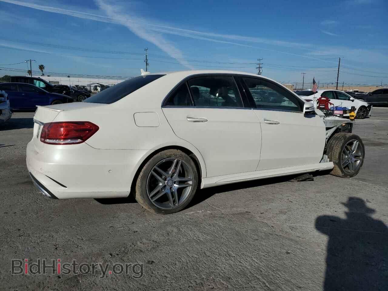 2015 MERCEDES-BENZ E-CLASS - VIN: WDDHF5KB9FB098073 - Фото 3