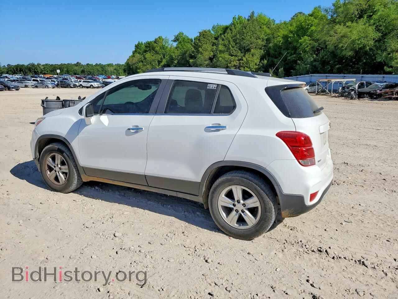 2017 CHEVROLET TRAX - VIN: 3GNCJLSB5HL274584 - Photo 2