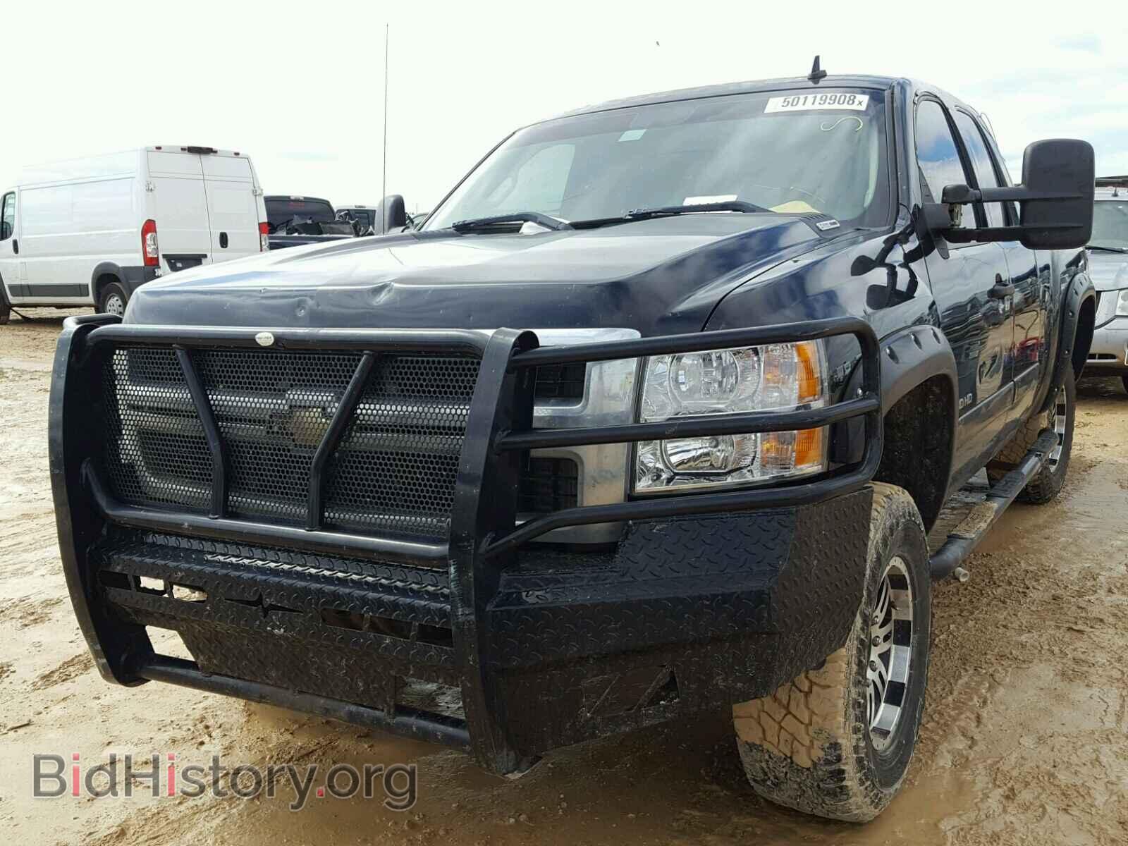 2007 CHEVROLET SILVERADO - VIN: 1GCHK29677E587746 - Фото 2