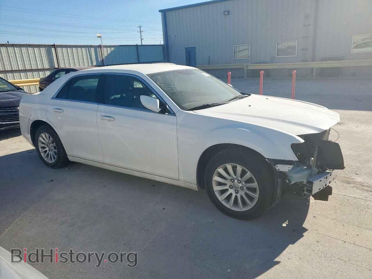 2013 CHRYSLER 300 - VIN: 2C3CCAAG3DH572658 - Фото 4