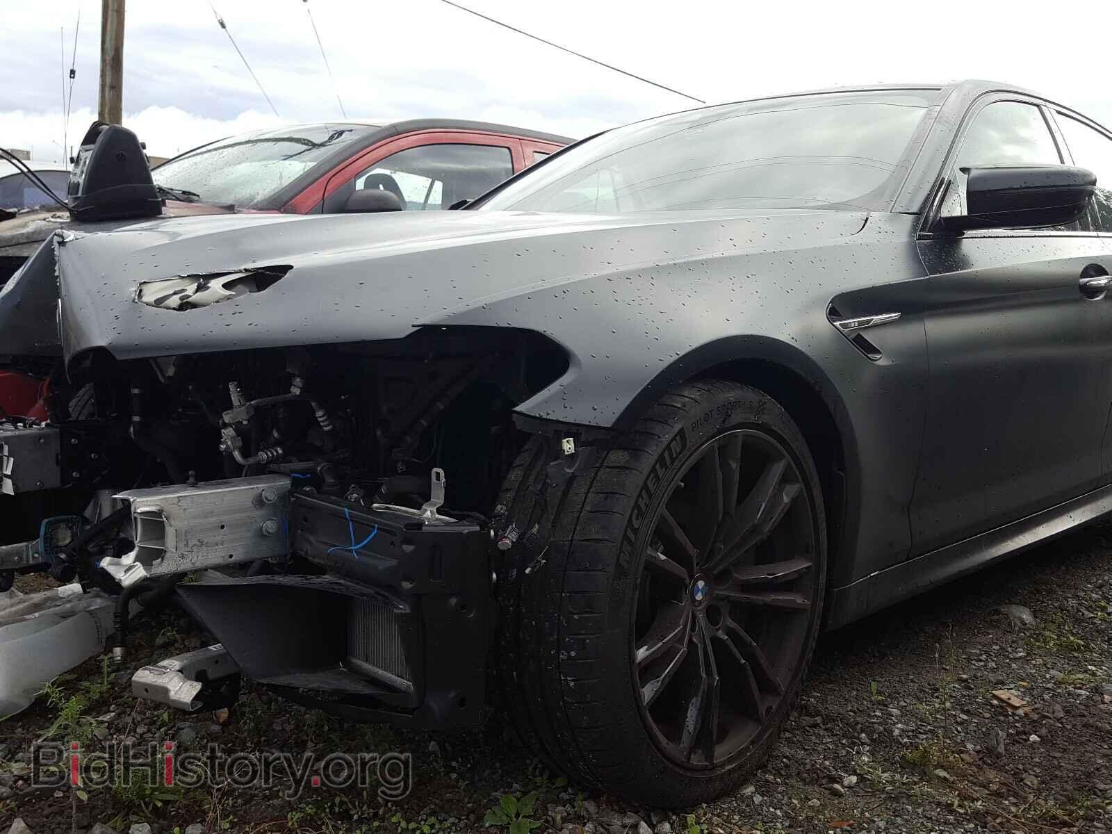 2018 BMW M5 - VIN: WBSJF0C56JB283450 - Фото 2