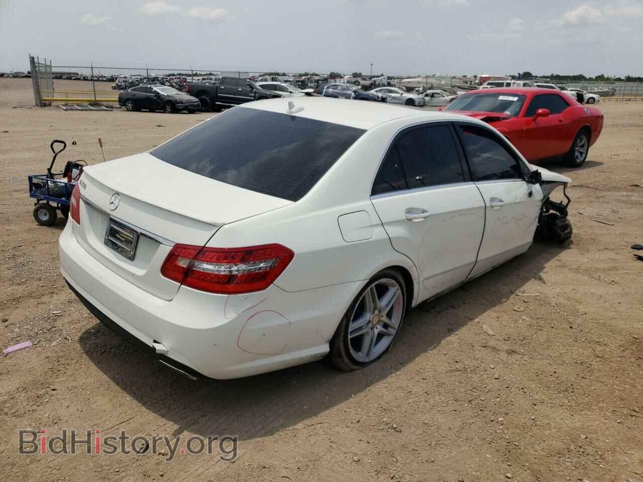 2012 MERCEDES-BENZ E-CLASS - VIN: WDDHF5KB3CA597601 - Photo 4