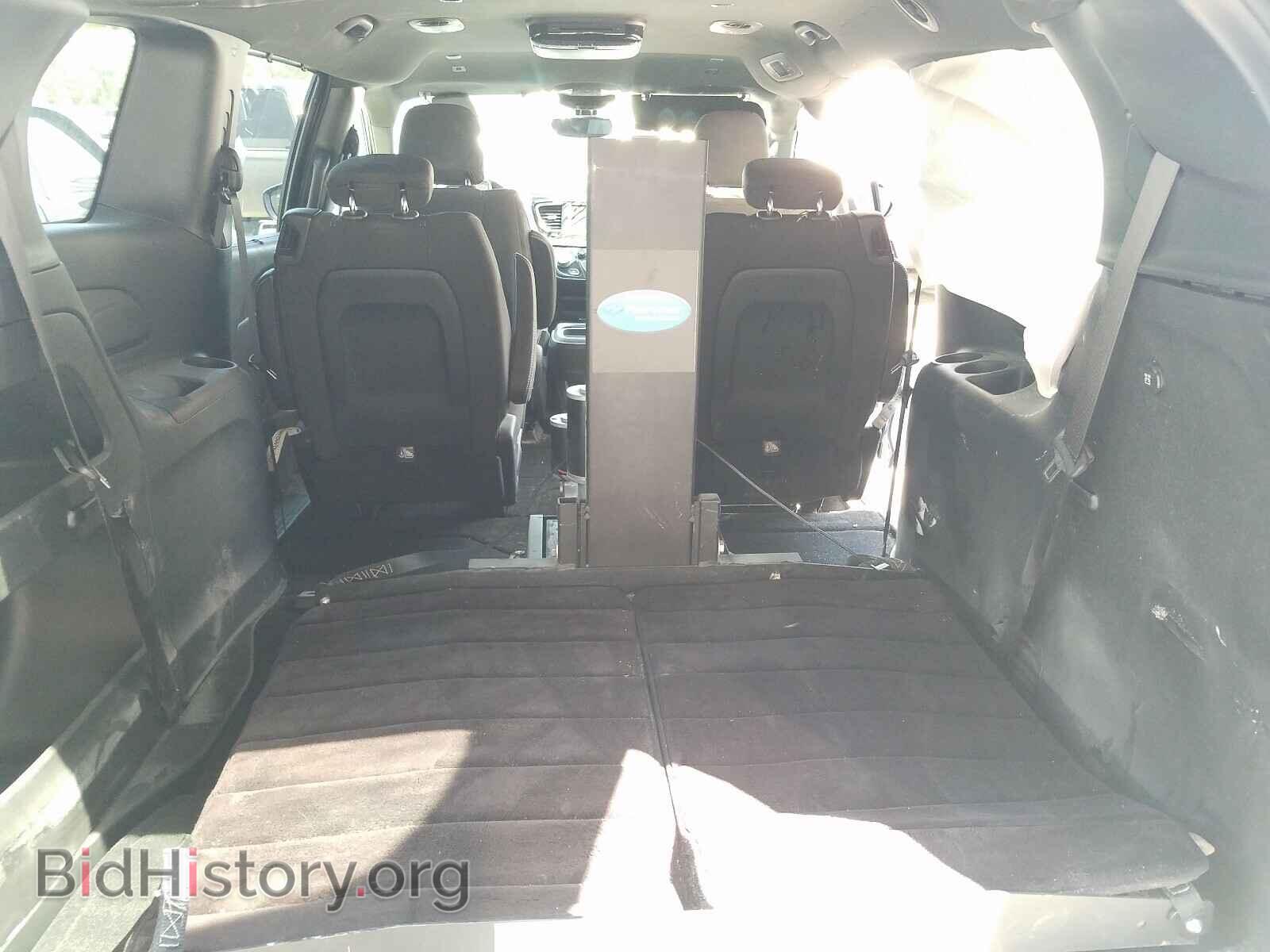 2019 CHRYSLER PACIFICA - VIN: 2C4RC1FG2KR554982 - Фото 9