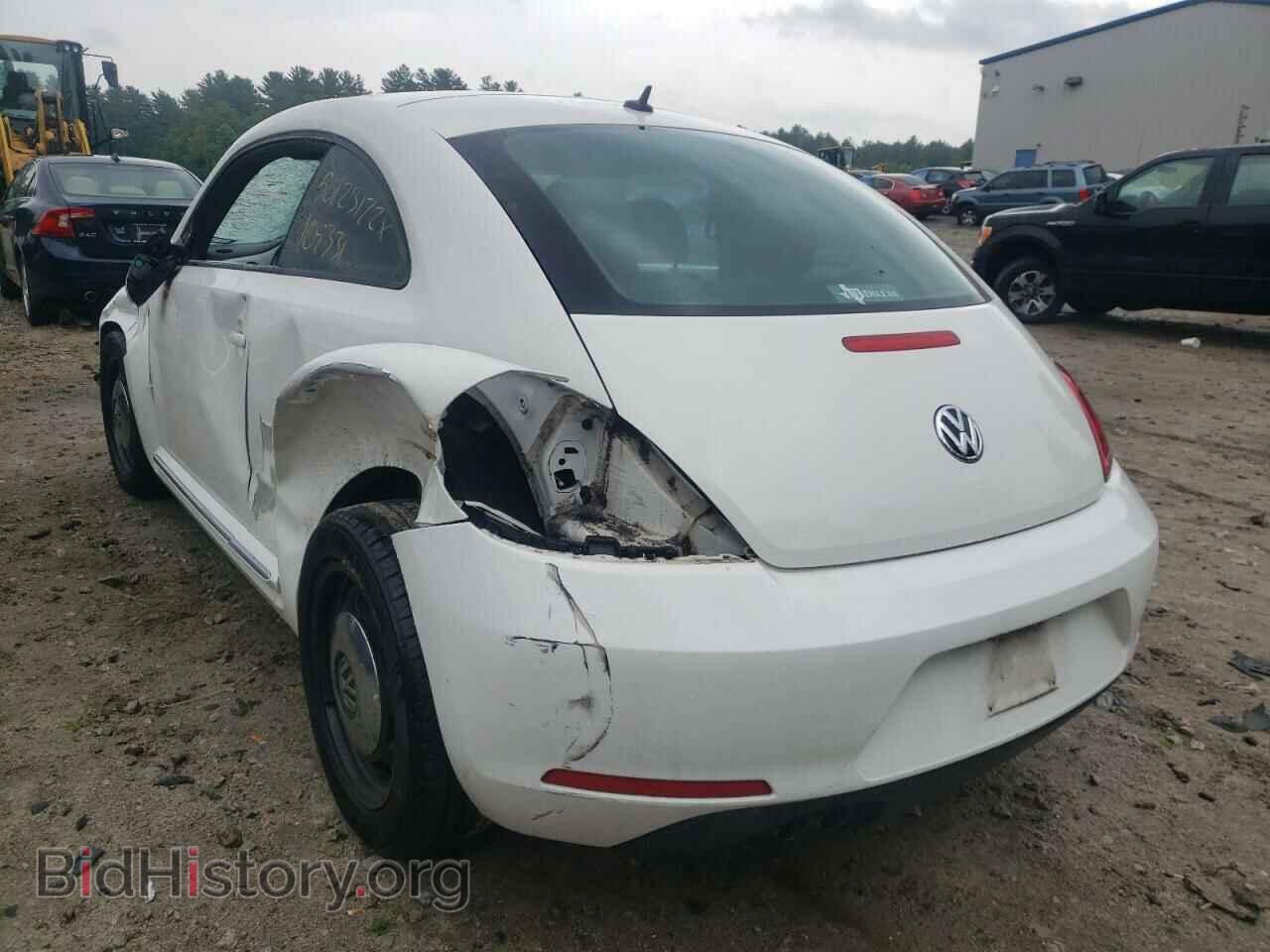 2013 VOLKSWAGEN BEETLE - VIN: 3VWJP7AT2DM602187 - Фото 3