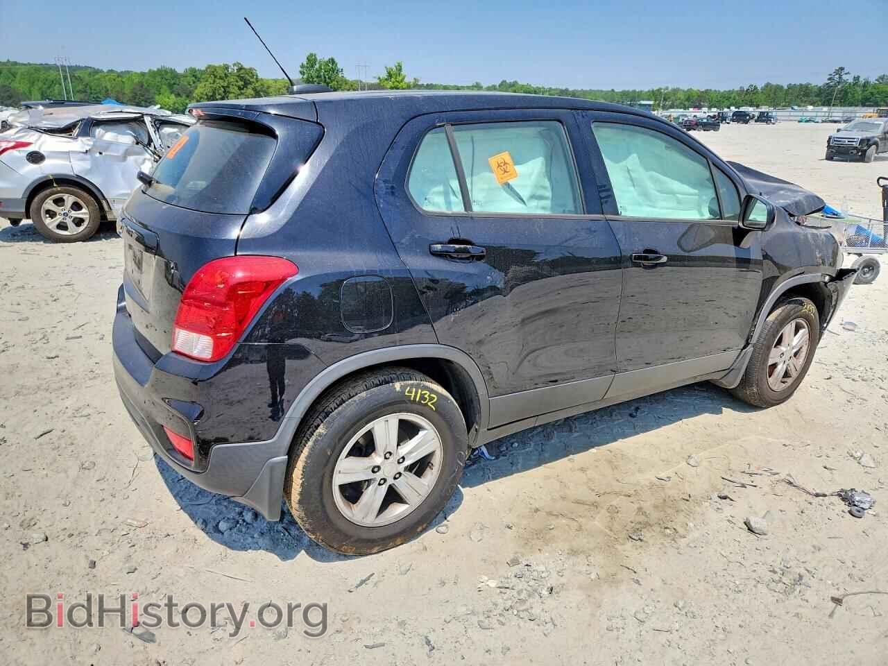 2017 CHEVROLET TRAX - VIN: 3GNCJNSB3HL204433 - Фото 3