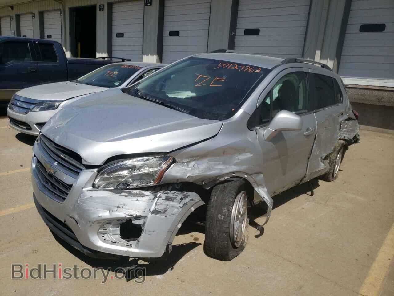 2016 CHEVROLET TRAX - VIN: 3GNCJLSB3GL165474 - Фото 2