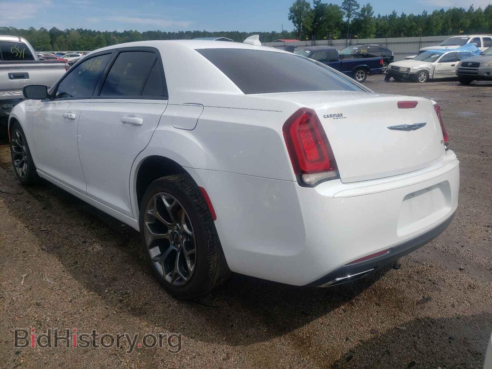 2016 CHRYSLER 300 - VIN: 2C3CCABG2GH238723 - Фото 3