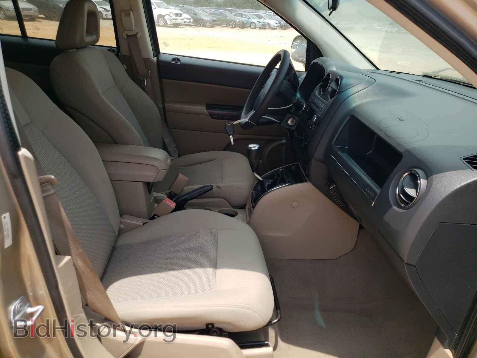 2009 JEEP COMPASS - VIN: 1J4FT47B29D208400 - Photo 5