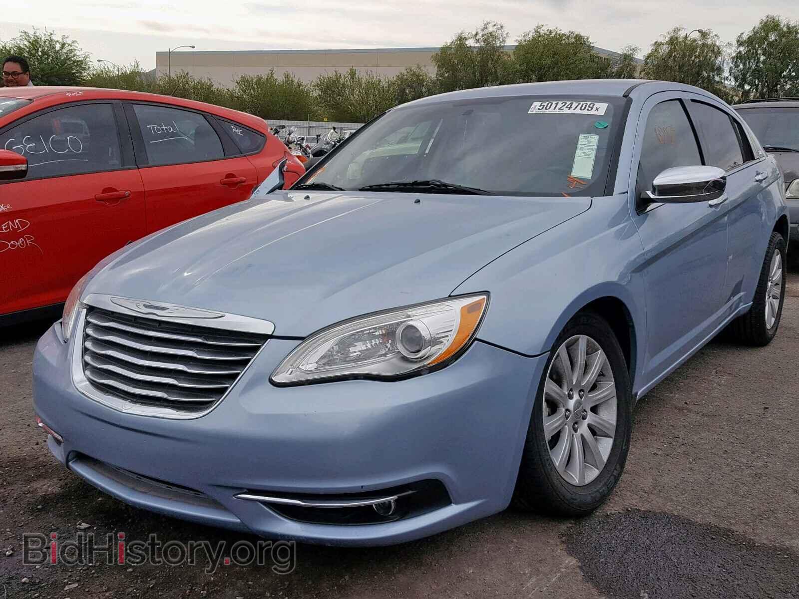 2013 CHRYSLER 200 - VIN: 1C3CCBCG2DN688864 - Photo 2