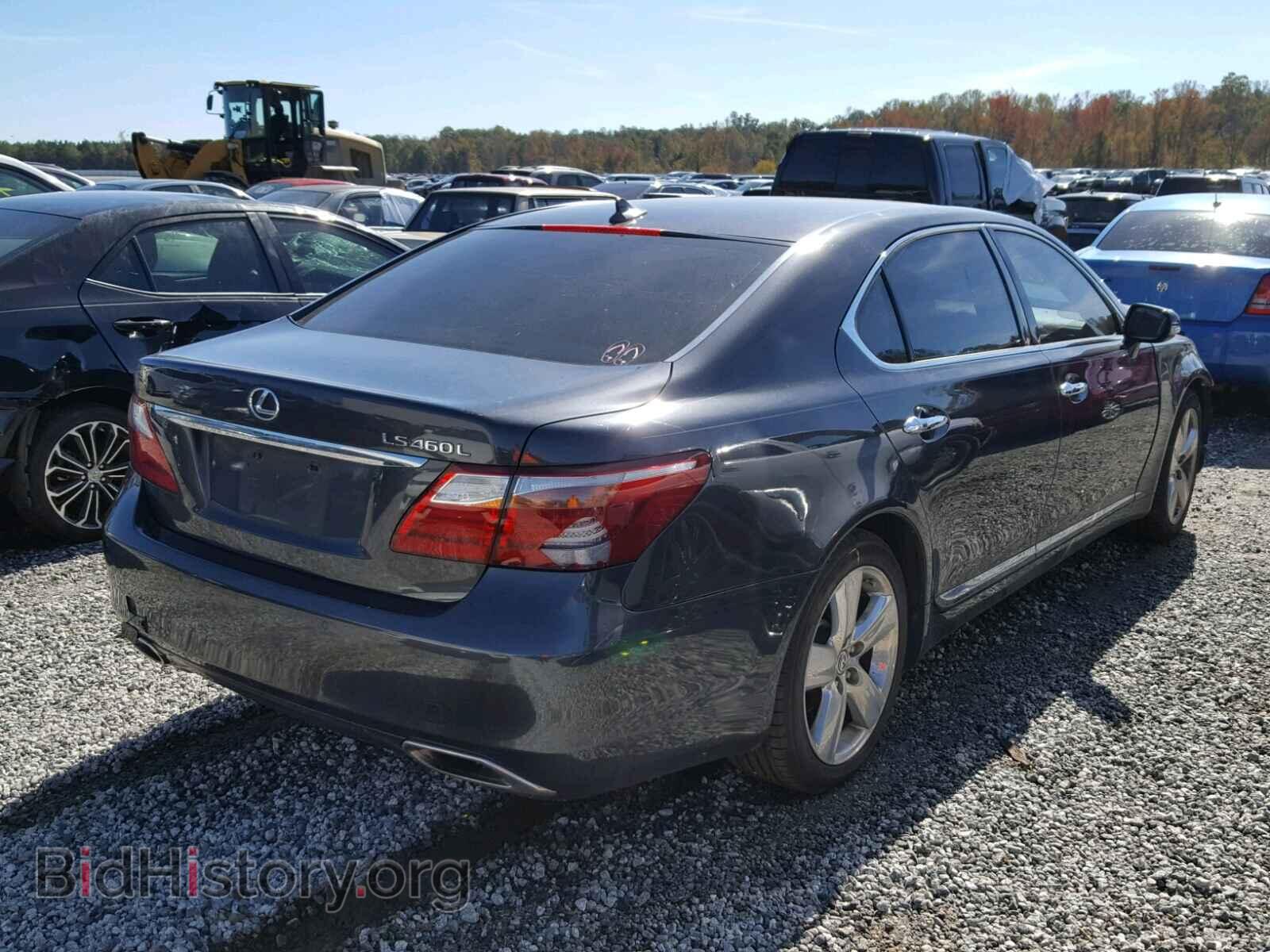 2011 LEXUS LS460 - VIN: JTHGL5EF8B5042713 - Photo 4