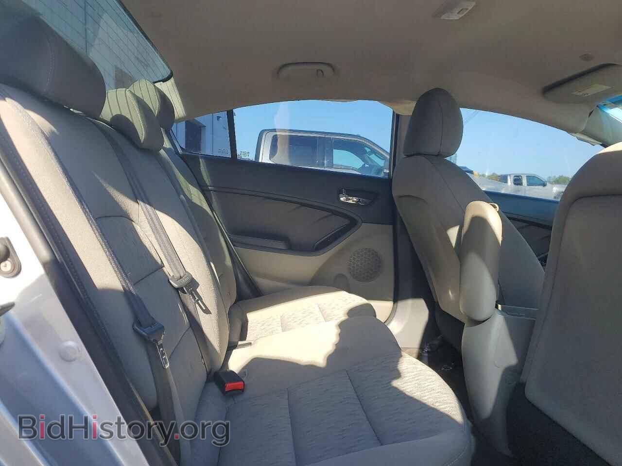 2015 KIA FORTE - VIN: KNAFK4A68F5432665 - Фото 10