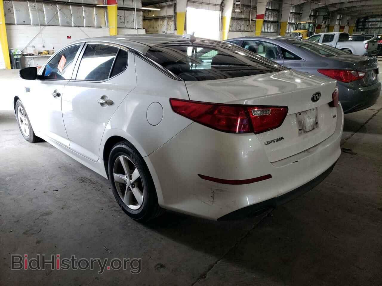 2015 KIA OPTIMA - VIN: KNAGM4A77F5643864 - Фото 2