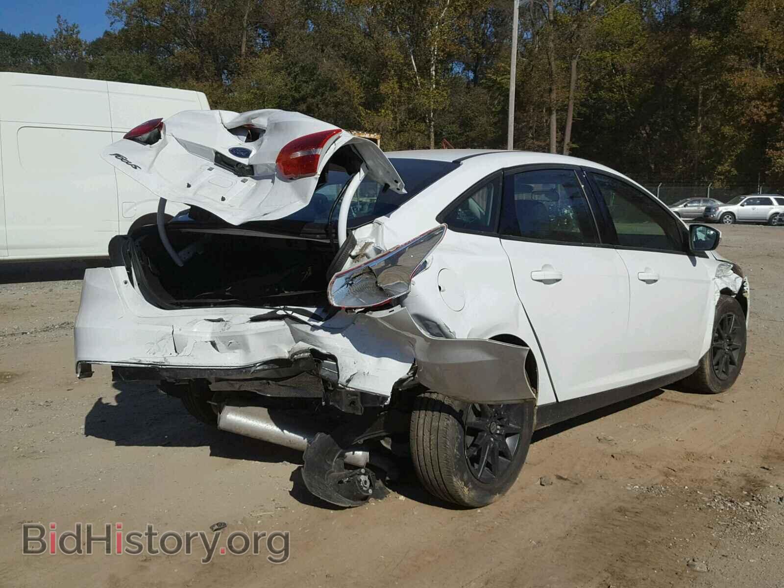 2016 FORD FOCUS - VIN: 1FADP3F28GL266517 - Photo 4