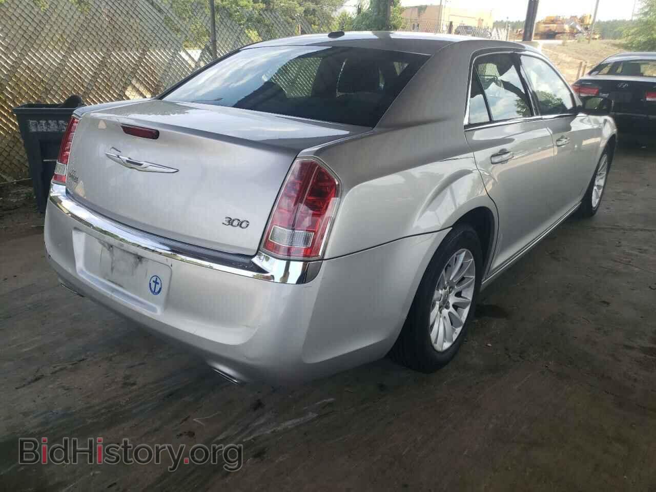 2012 CHRYSLER 300 - VIN: 2C3CCAAG3CH200316 - Photo 4