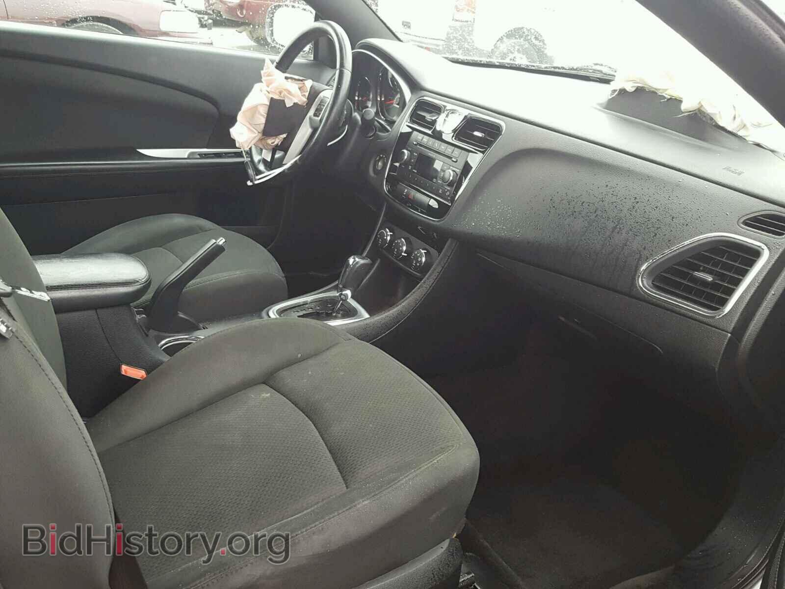 2011 CHRYSLER 200 - VIN: 1C3BC2EB2BN532544 - Фото 5