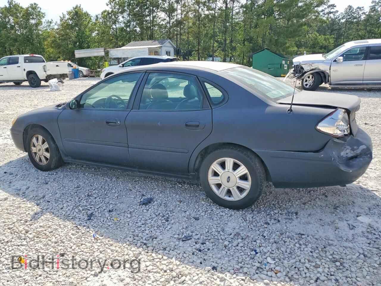 2005 FORD TAURUS - VIN: 1FAFP56245A233897 - Photo 2