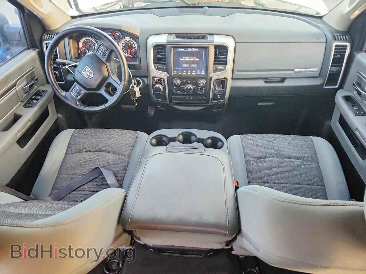 2019 RAM 1500 - VIN: 1C6RR6LT8KS512688 - Photo 8