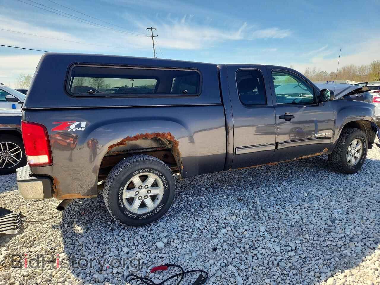 2011 GMC SIERRA - VIN: 1GTR2VE38BZ222656 - Фото 3