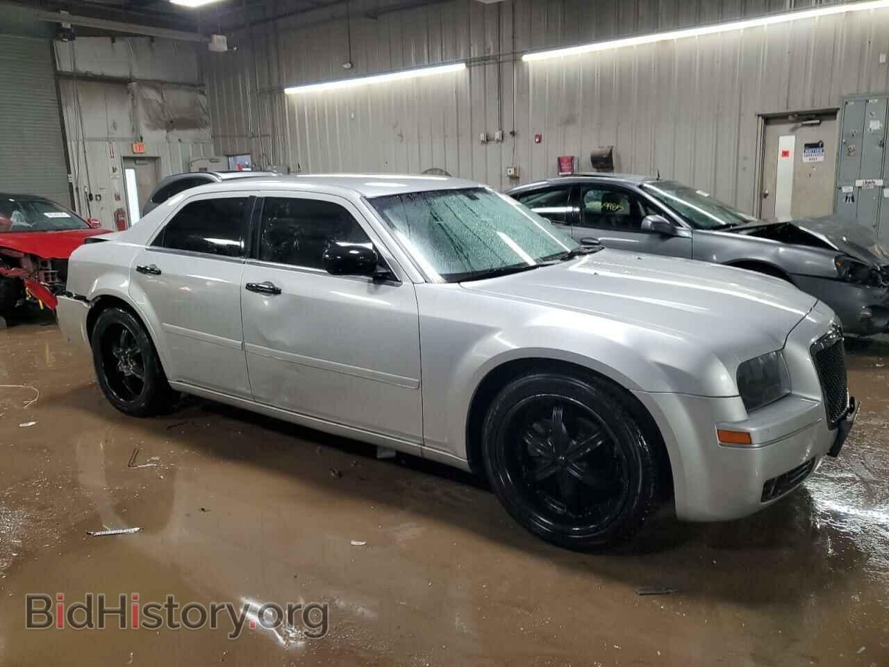 2005 CHRYSLER 300 - VIN: 2C3JA53G45H584451 - Фото 4
