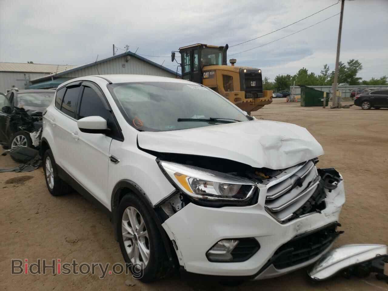 Фотография 1FMCU0GD4HUB28073 - FORD ESCAPE 2017