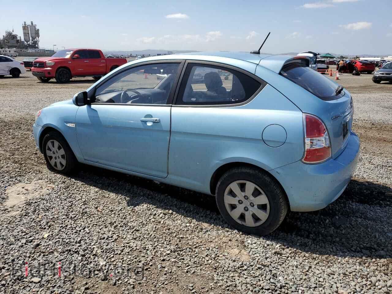2011 HYUNDAI ACCENT - VIN: KMHCM3AC2BU200350 - Фото 2