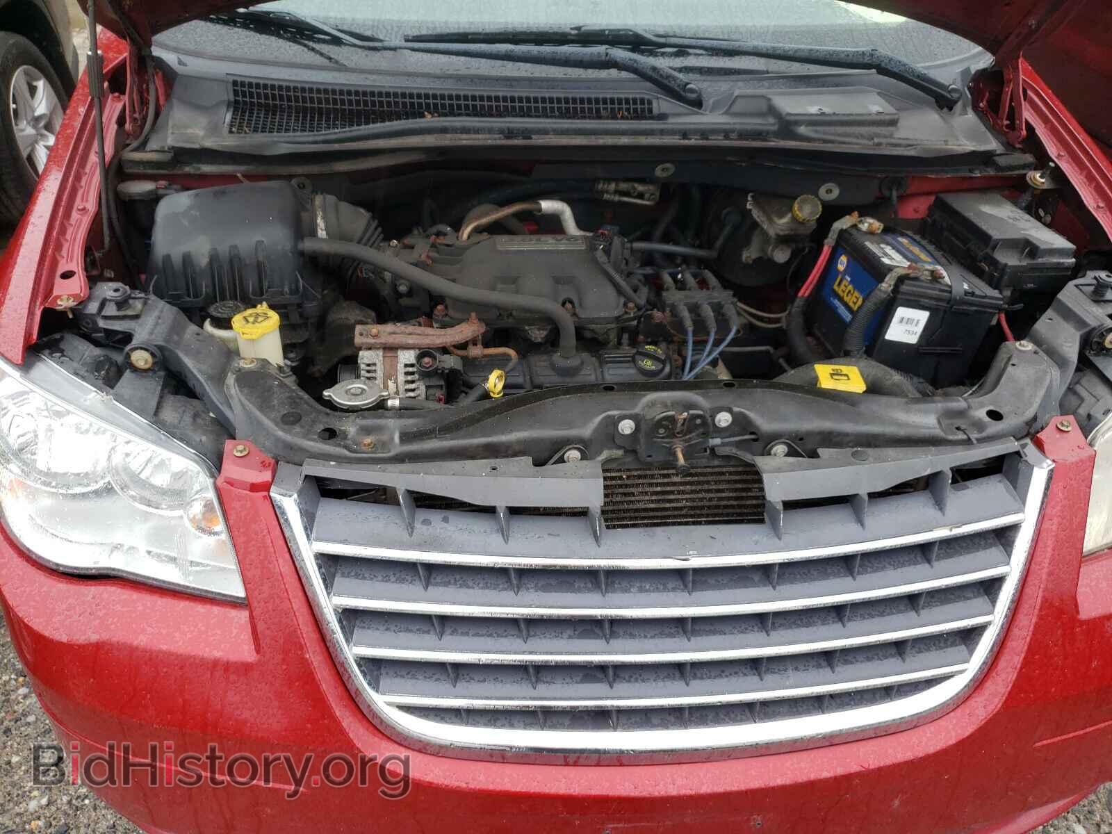 2008 CHRYSLER MINIVAN - VIN: 2A8HR54P58R738738 - Фото 7