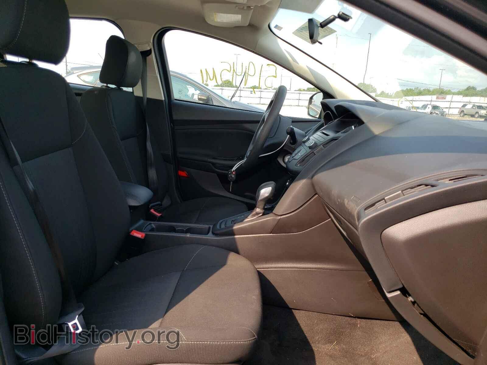 2017 FORD FOCUS - VIN: 1FADP3F2XHL327853 - Фото 5