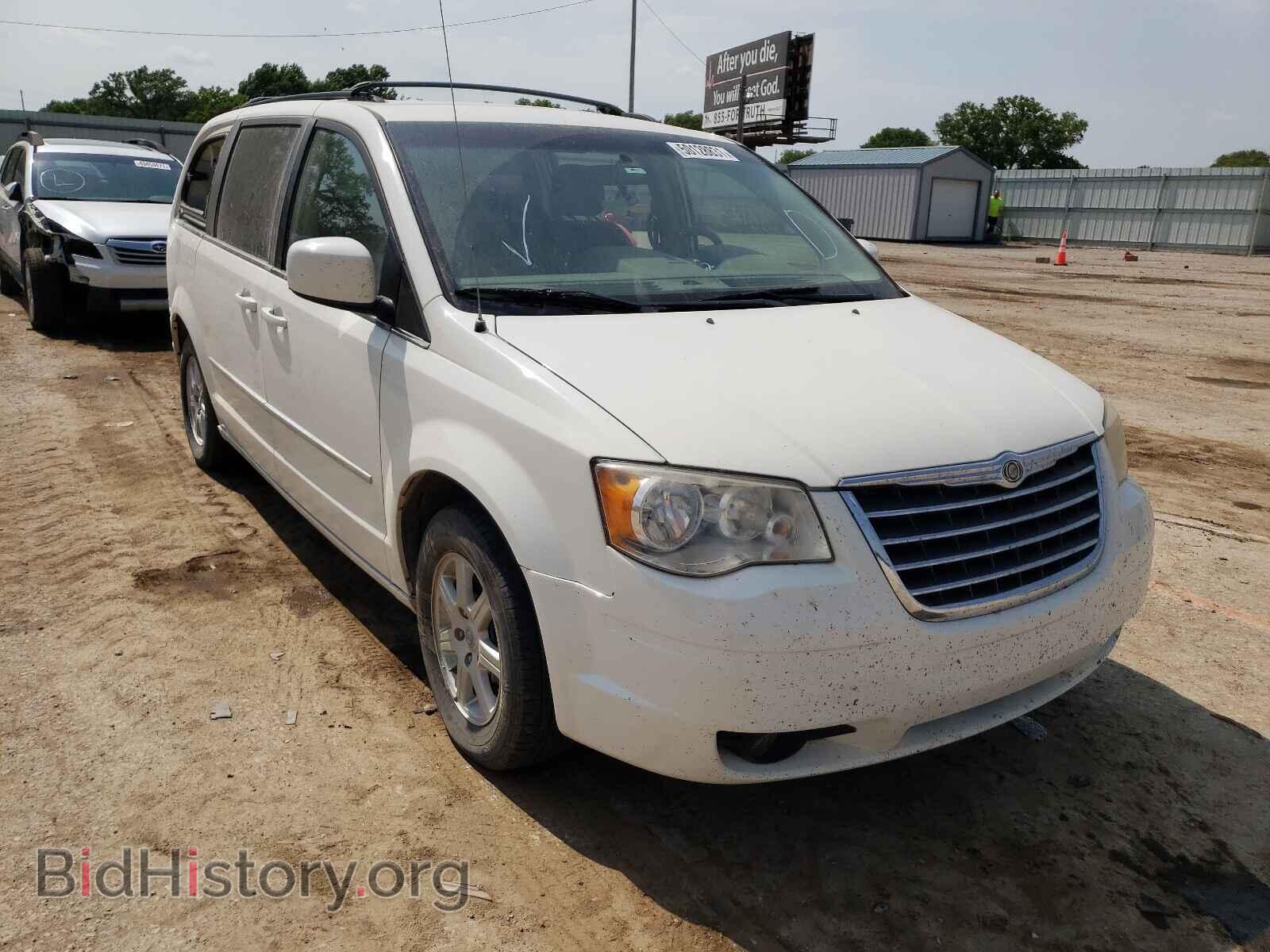 Фотография 2A4RR5D1XAR337791 - CHRYSLER MINIVAN 2010