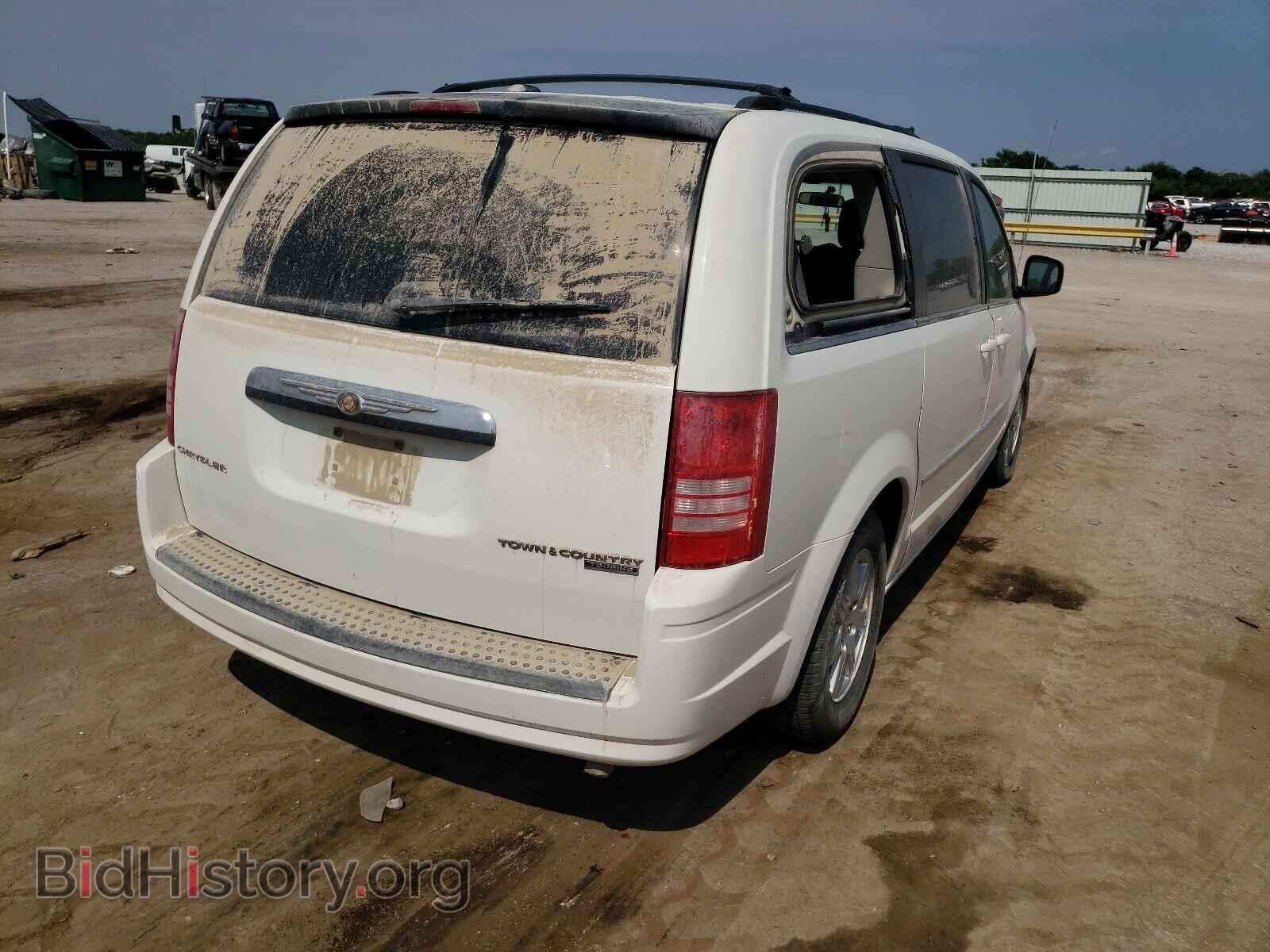 2010 CHRYSLER MINIVAN - VIN: 2A4RR5D1XAR337791 - Photo 4