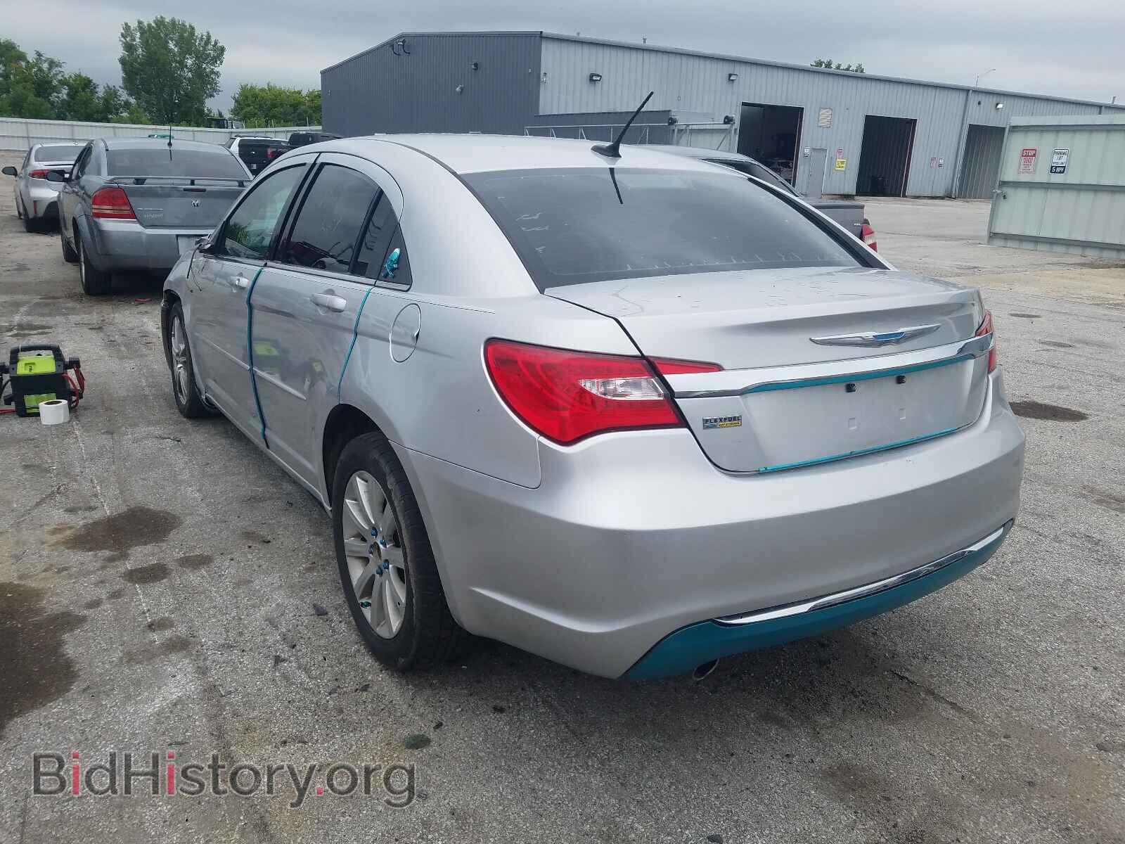 2012 CHRYSLER 200 - VIN: 1C3CCBBG4CN226029 - Фото 3