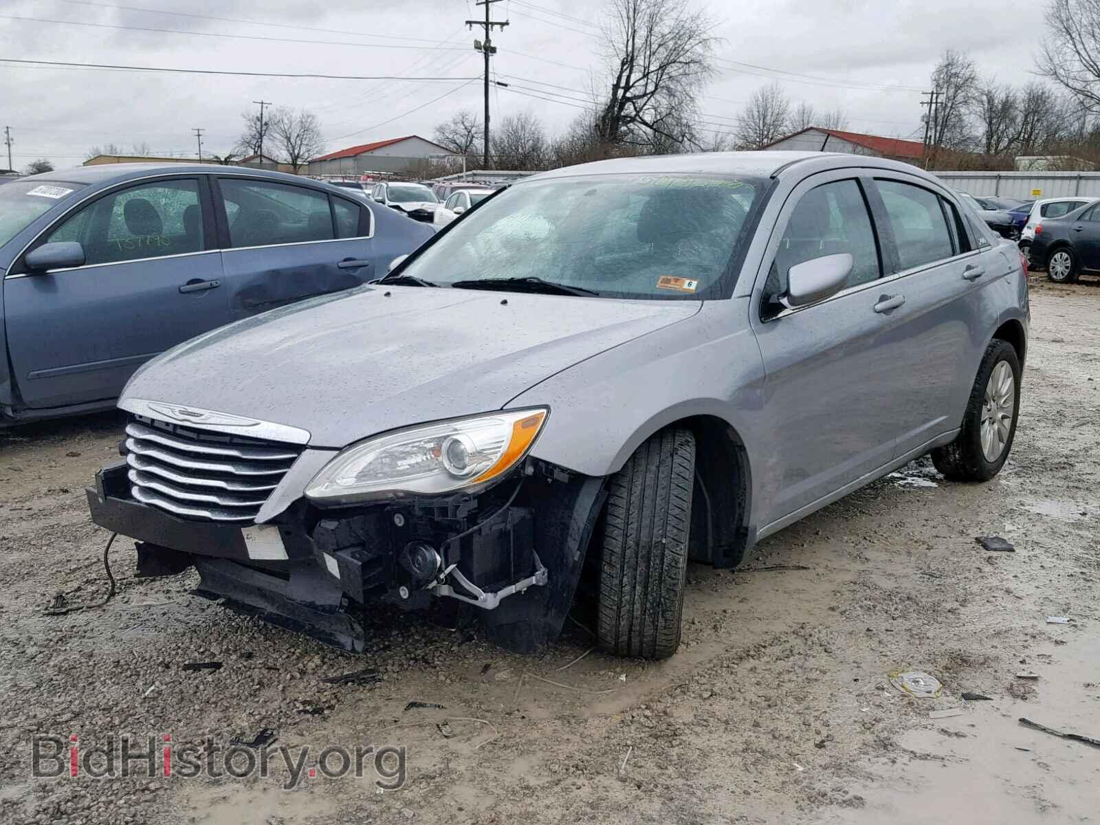 2014 CHRYSLER 200 - VIN: 1C3CCBAB3EN142292 - Photo 2