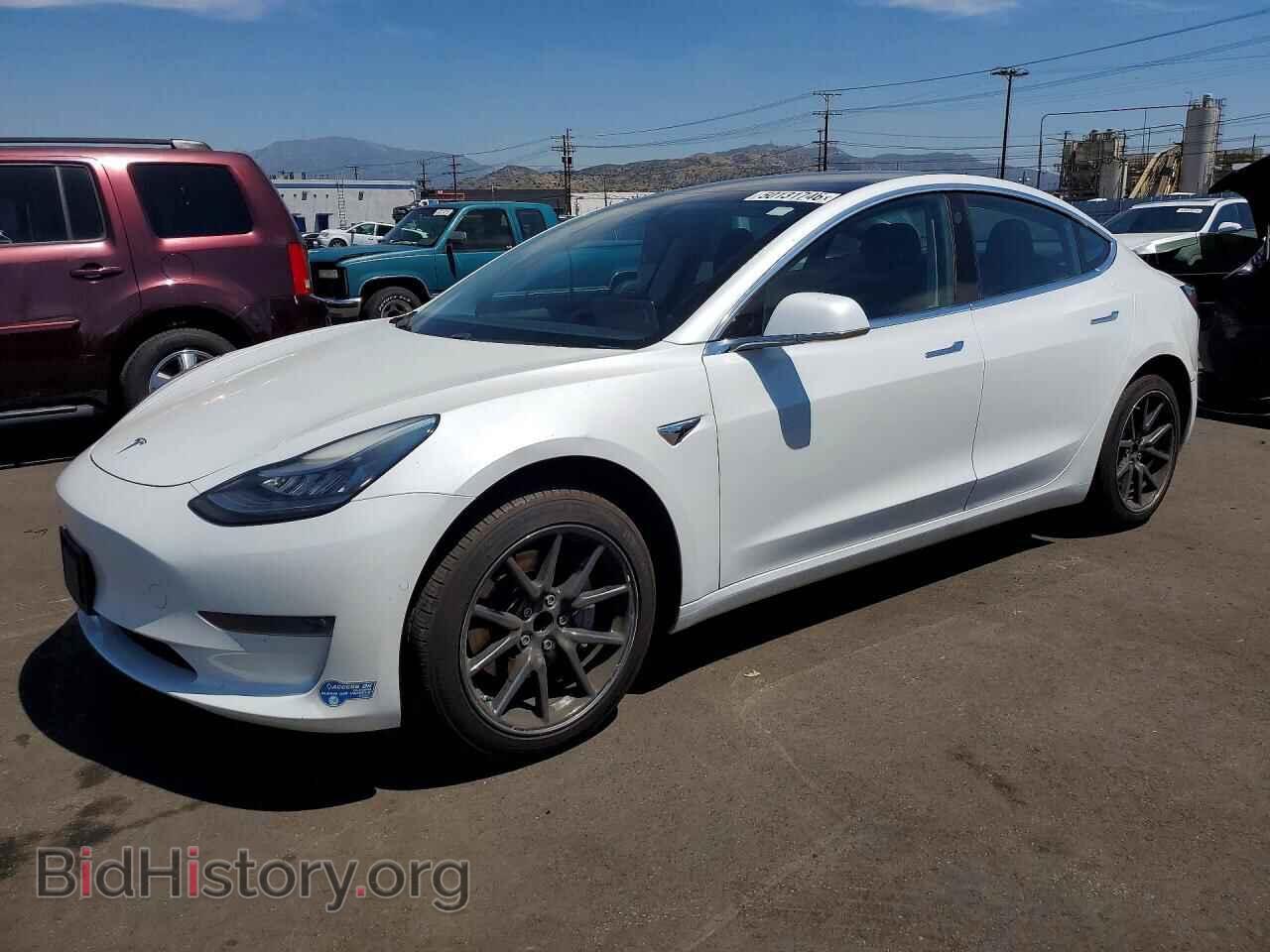 Photo 5YJ3E1EAXKF401243 - TESLA MODEL 3 2019