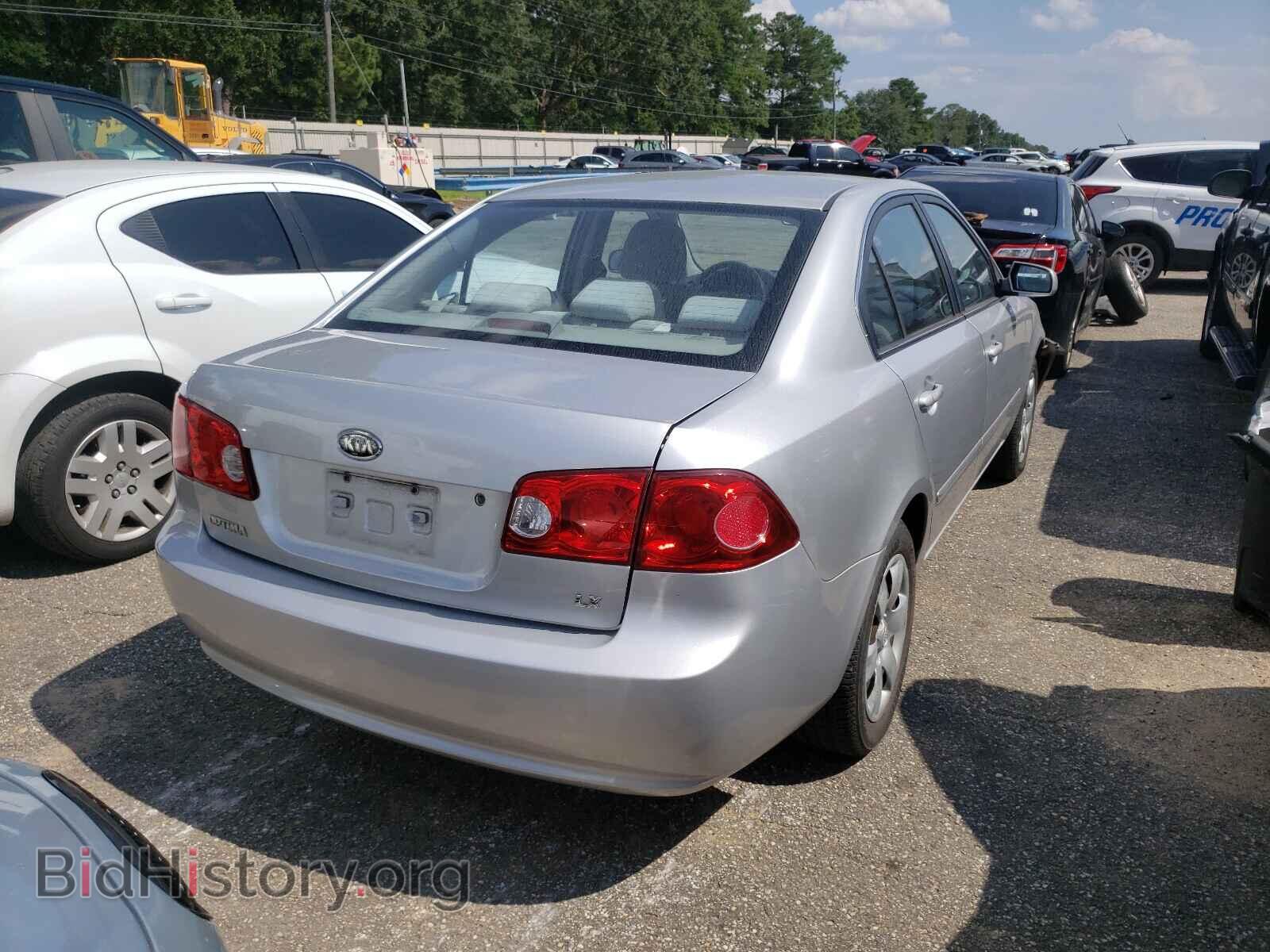 2008 KIA OPTIMA - VIN: KNAGE123485228348 - Фото 4
