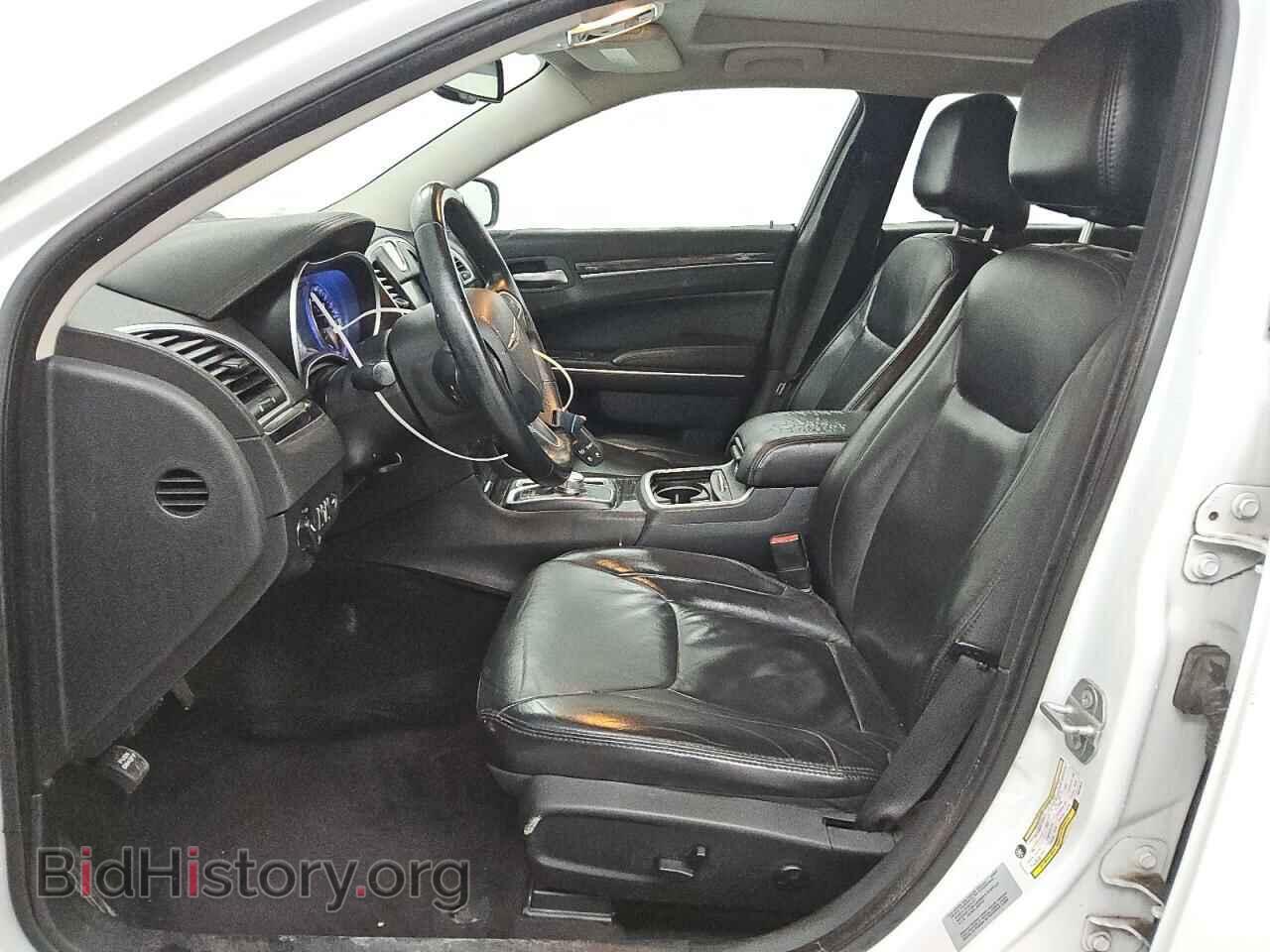 2016 CHRYSLER 300 - VIN: 2C3CCAAG6GH313912 - Фото 7