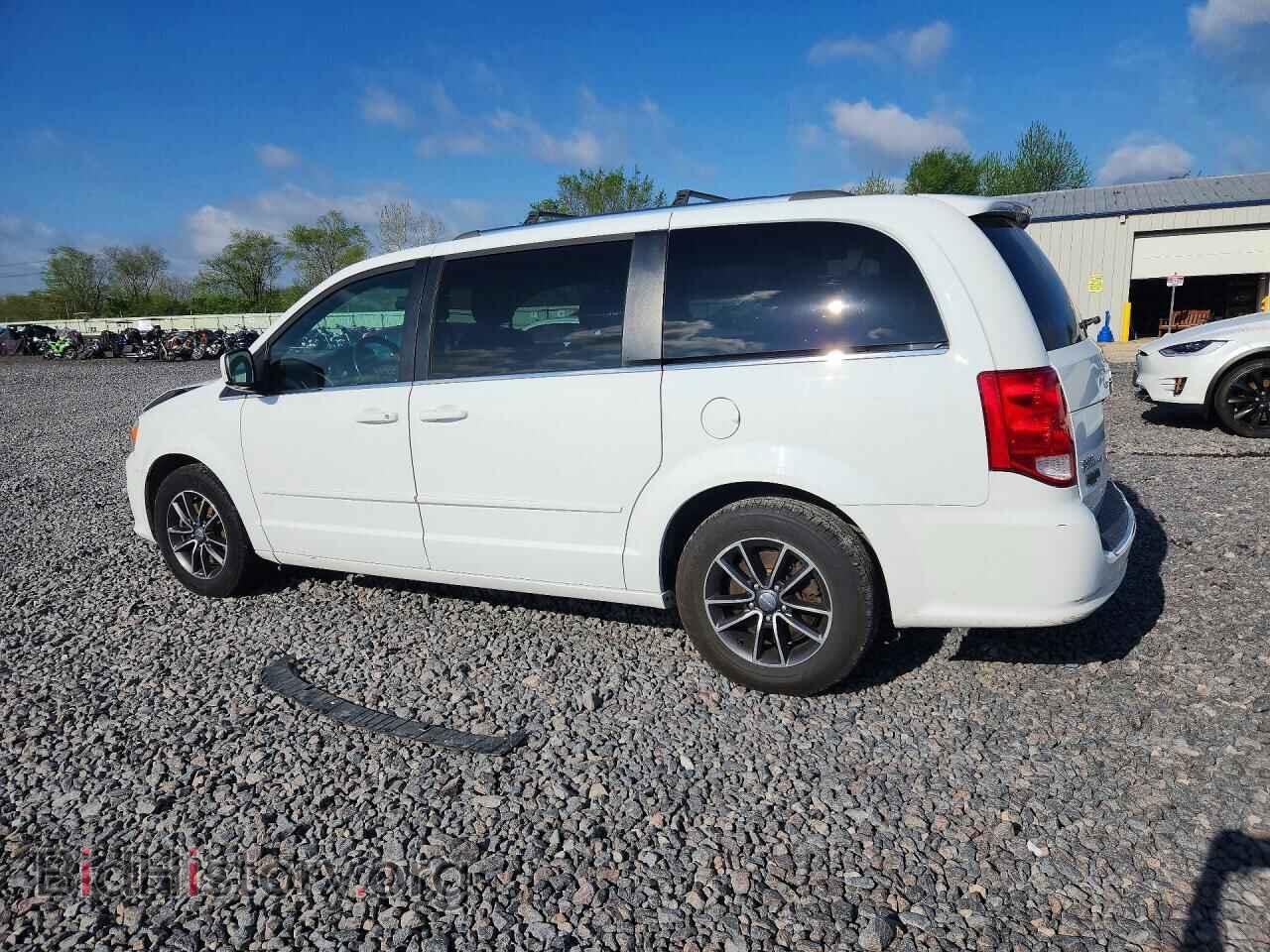 2017 DODGE CARAVAN - VIN: 2C4RDGCG0HR857062 - Photo 2