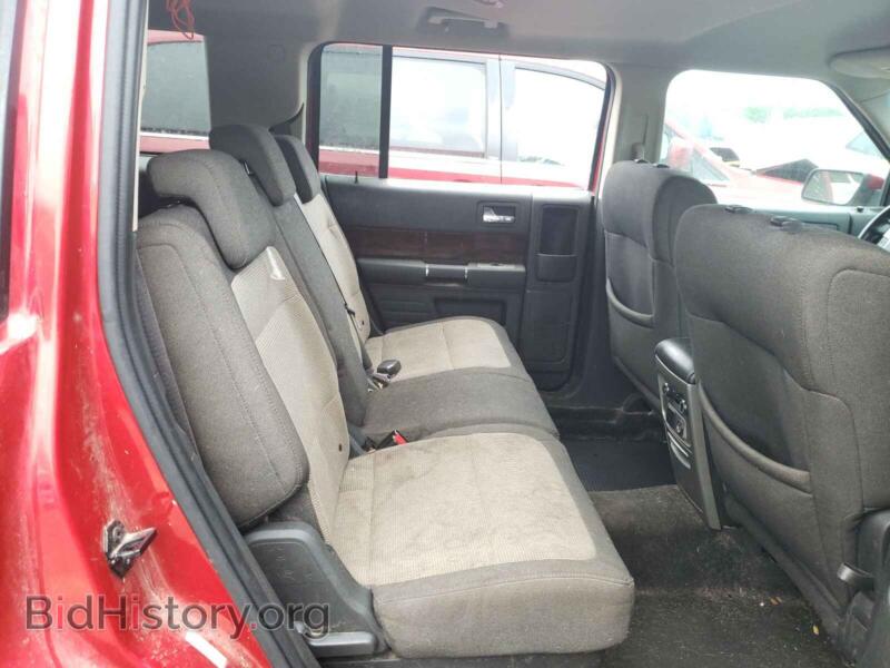 2010 Ford FLEX (VIN 2FMGK5CC8ABA23503) — фото 6 из 10
