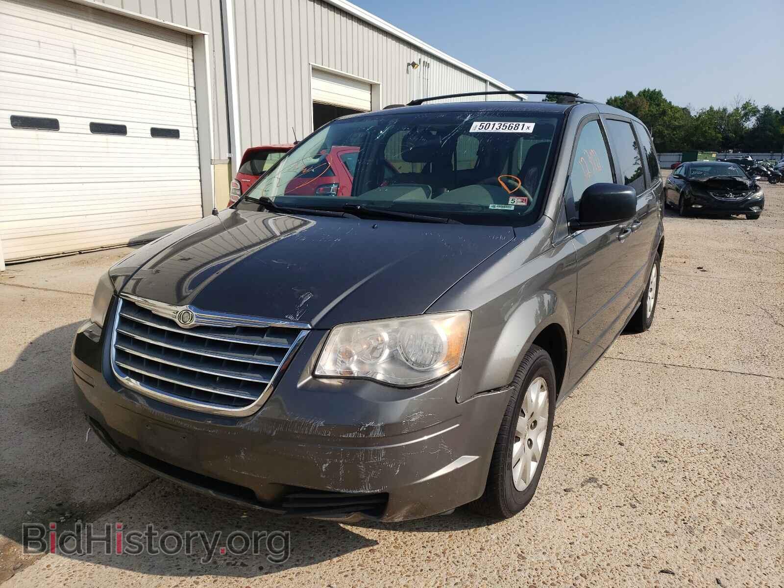 2010 CHRYSLER MINIVAN - VIN: 2A4RR4DE5AR281532 - Фото 2