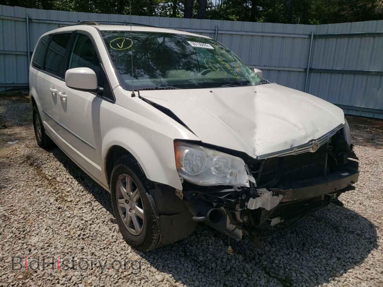 Photo 2A4RR5D1XAR249436 - CHRYSLER MINIVAN 2010