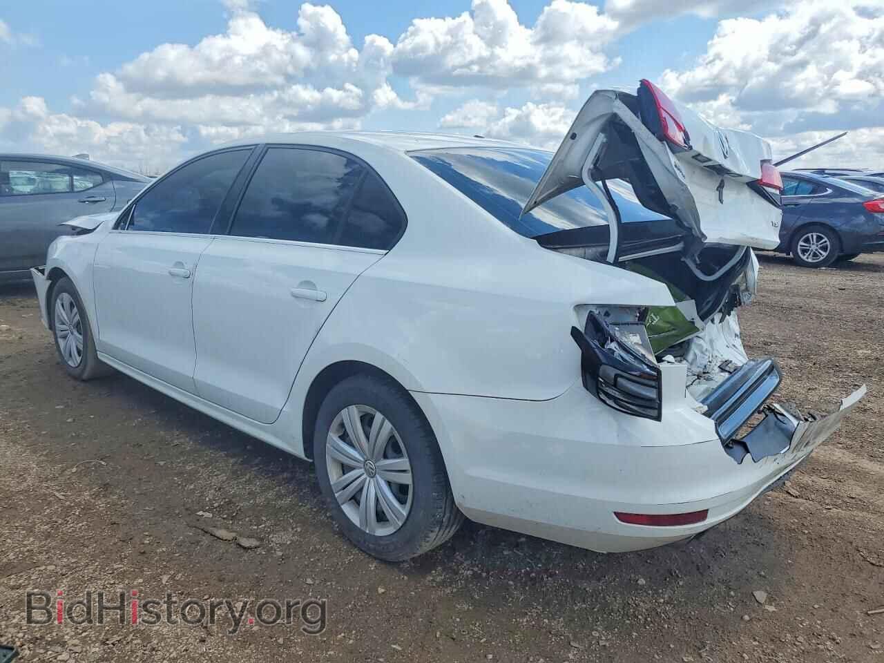 2017 VOLKSWAGEN JETTA - VIN: 3VW2B7AJ7HM386005 - Фото 2