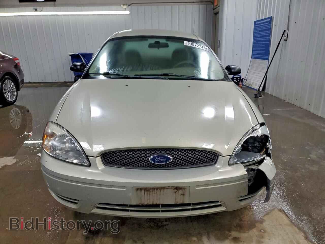 2005 FORD TAURUS - VIN: 1FAFP53295A204318 - Фото 5