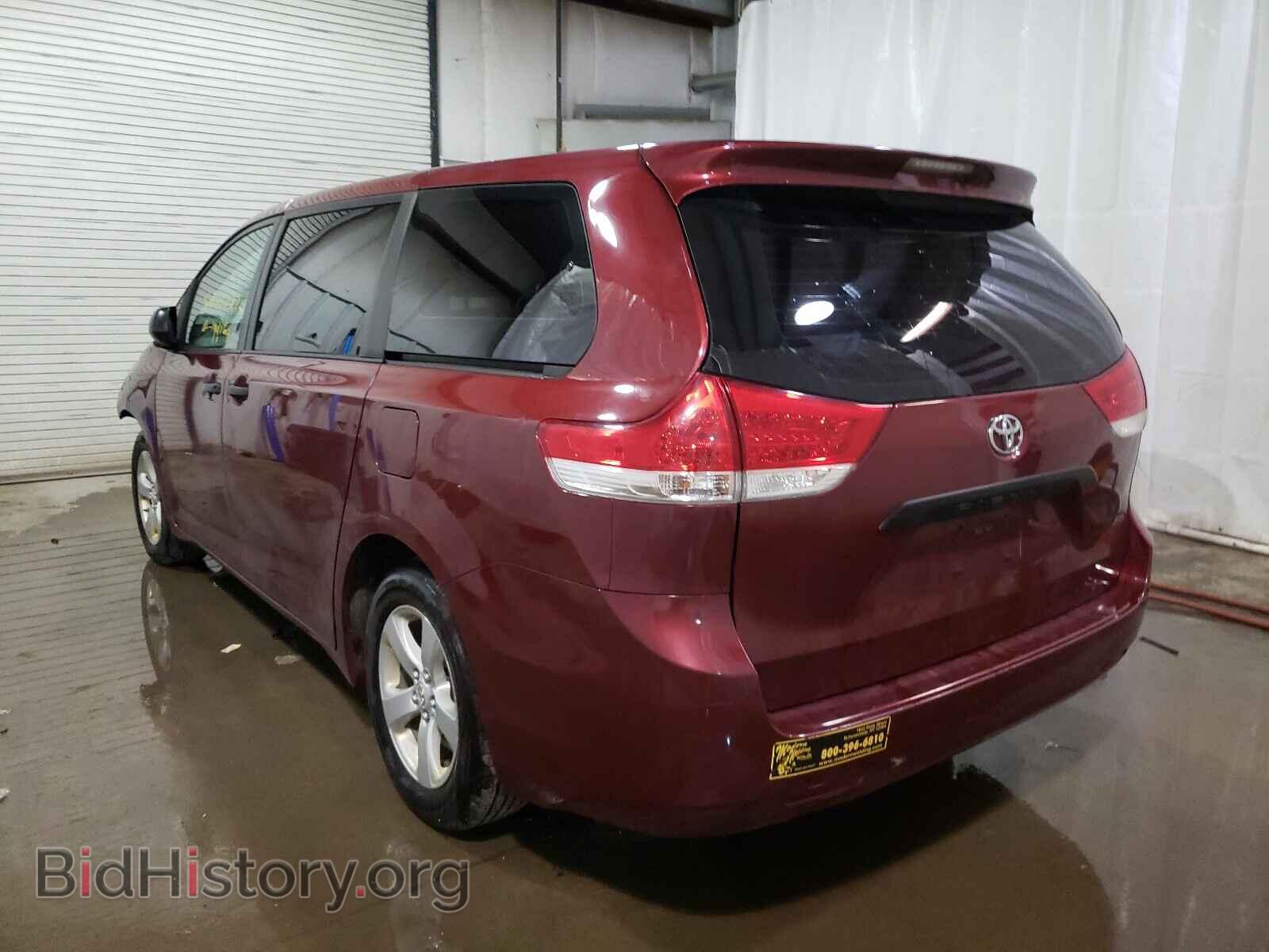 2011 TOYOTA SIENNA - VIN: 5TDZK3DC6BS023564 - Фото 3
