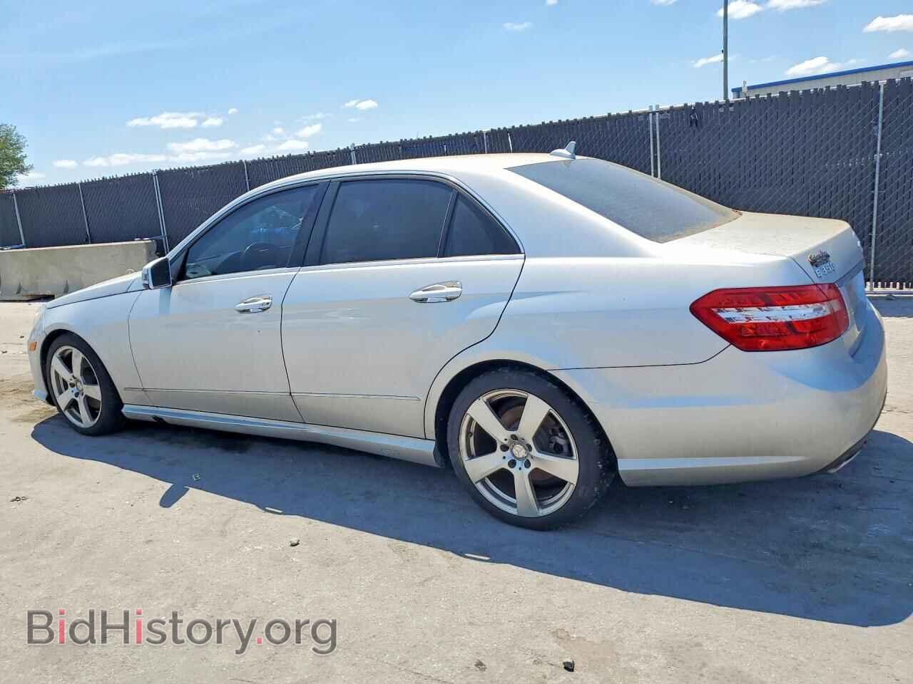 2011 MERCEDES-BENZ E-CLASS - VIN: WDDHF8HB5BA466256 - Photo 2