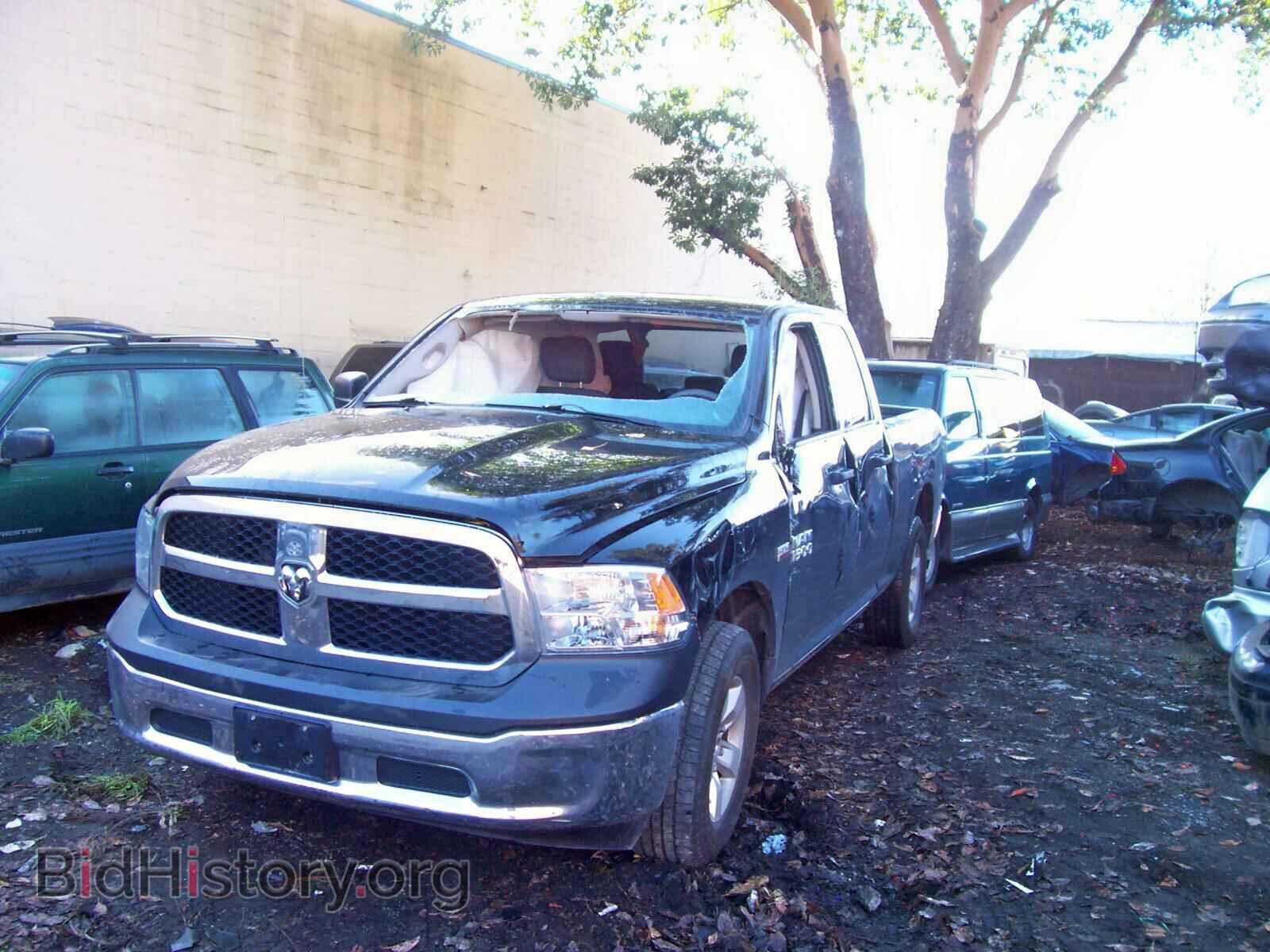 2014 RAM 1500 ST - VIN: 1C6RR7FT8ES435696 - Фото 2