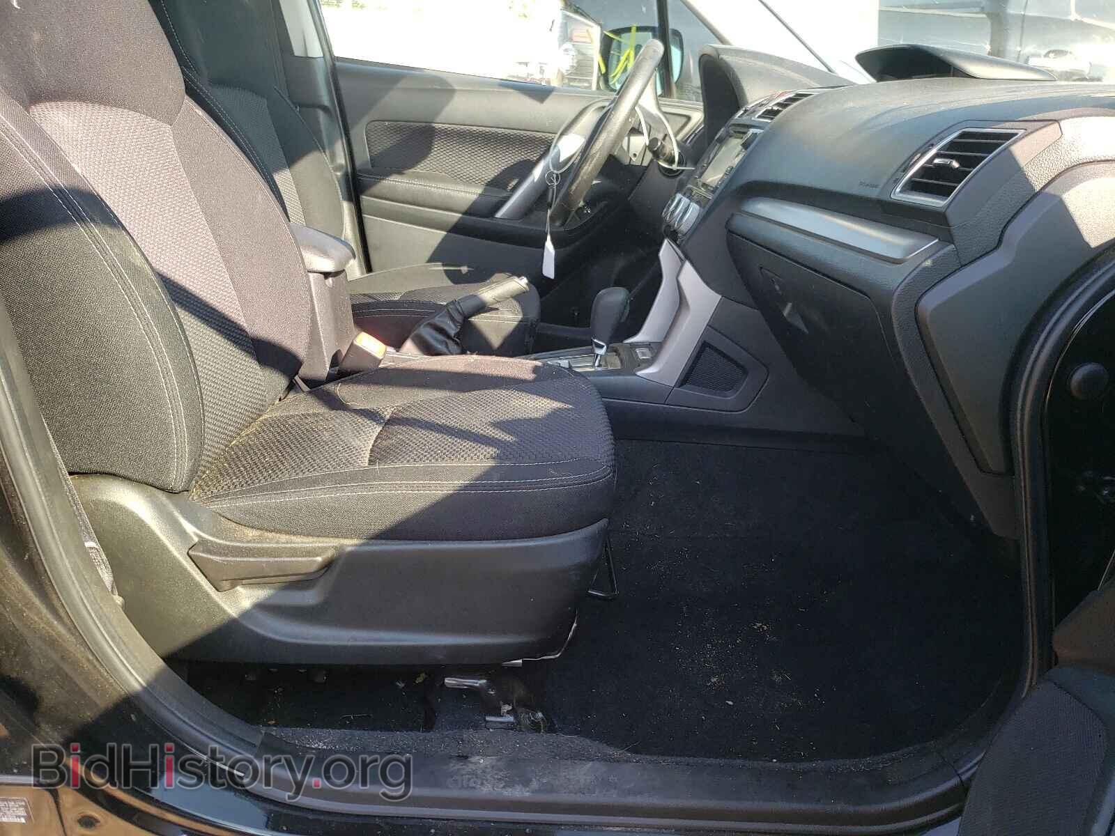 2017 SUBARU FORESTER - VIN: JF2SJEBC2HH543052 - Фото 5