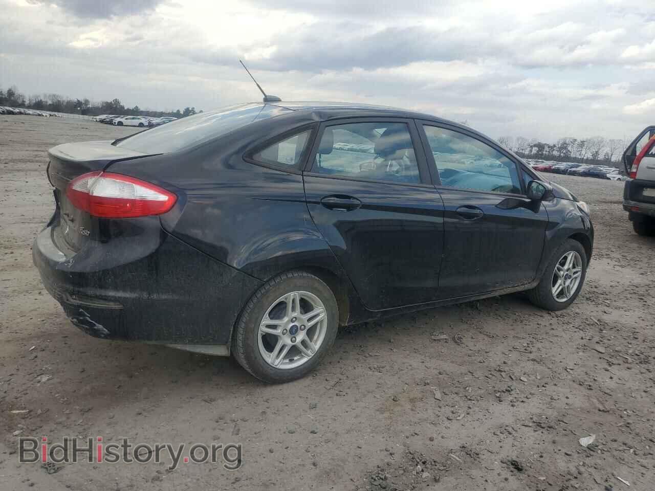 2017 FORD FIESTA - VIN: 3FADP4BJ2HM138700 - Фото 3